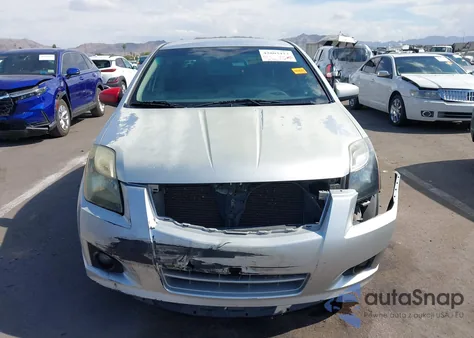 2010 Nissan Sentra 2.0Sr from USA, damaged, VIN 3N1AB6AP3AL700986
